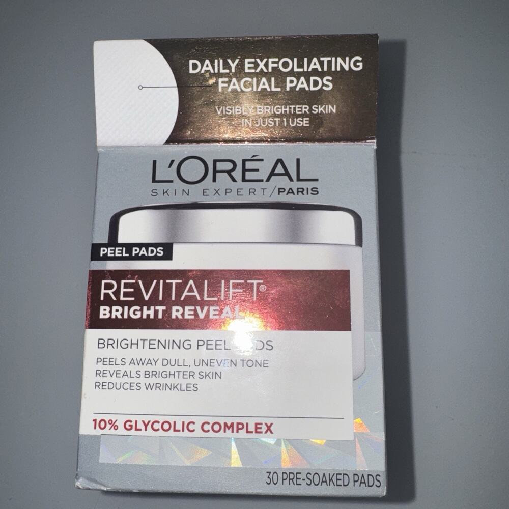 L’Oreal Revitalift Bright Reveal Peel Pads 30 Ct 10% Glycolic Acid Sealed - Picture 1 of 5